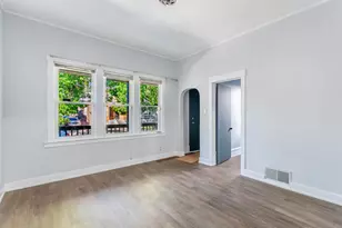 7041 S Throop St, Chicago, IL 60636 - Photo 2