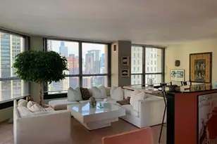 1030 N State St, Chicago, IL 60610 - Photo 2