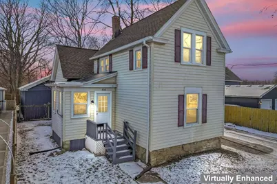 418 W Illinois Avenue, Aurora, IL 60506 - Photo 4