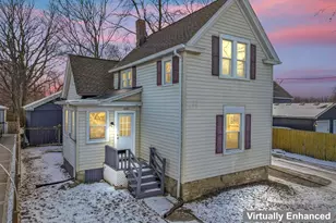 418 W Illinois Ave, Aurora, IL 60506 - Photo 4