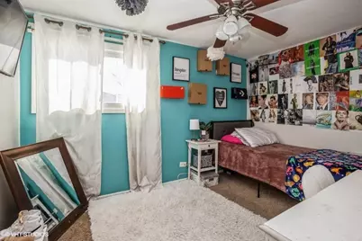 1797 Queensbury Circle, Hoffman Estates, IL 60169 - Photo 10