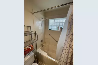 8326 Christiana Avenue #1W, Skokie, IL 60076 - Photo 12