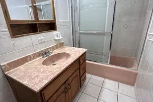 4601 W 82nd St, Chicago, IL 60652 - Photo 16