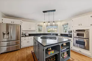 1010 Revere Ct, Naperville, IL 60540 - Photo 10