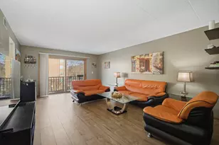 1380 Oakwood Ave, Des Plaines, IL 60016 - Photo 6