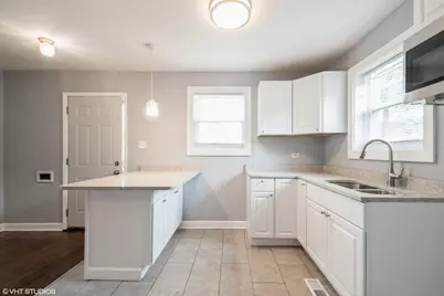 12529 S Loomis Street, Calumet Park, IL 60827 - Photo 4