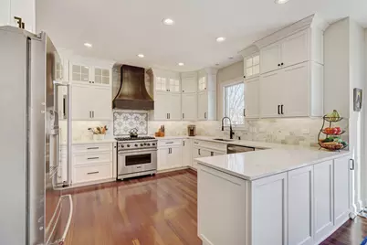 881 S Bryan Street, Elmhurst, IL 60126 - Photo 14