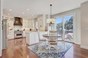 881 S Bryan St, Elmhurst, IL 60126 - Photo 16