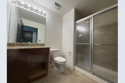 320 E 21st Street #405, Chicago, IL 60616 - Photo 10