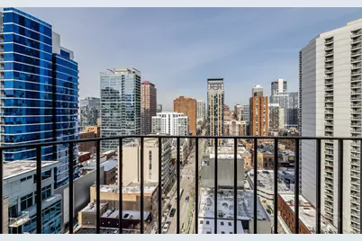 70 W Huron Street #2003, Chicago, IL 60654 - Photo 28