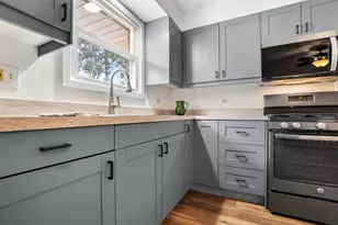 16417 George Dr, Oak Forest, IL 60452 - Photo 4