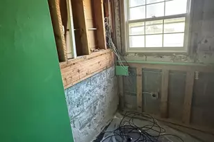 2724 N Country Club Terrace Terrace, Rockford, IL 61103 - Photo 18