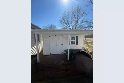 2724 N Country Club Terrace Terrace, Rockford, IL 61103 - Photo 10