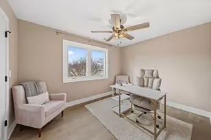 1210 W 55th Pl, Countryside, IL 60525 - Photo 14