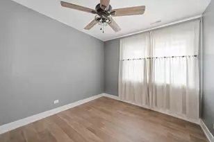 1210 W 55th Pl, Countryside, IL 60525 - Photo 16