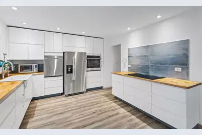 222 Abilene Lane, Vernon Hills, IL 60061 - Photo 6