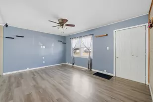 728 Farragut Ave, Romeoville, IL 60446 - Photo 6