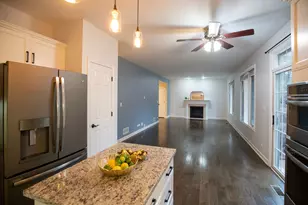 1827 Waterbury Cir, Glenview, IL 60025 - Photo 32