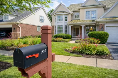 1827 Waterbury Circle, Glenview, IL 60025 - Photo 2