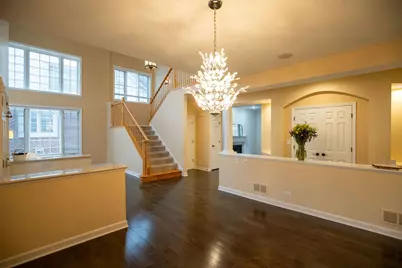 1827 Waterbury Circle, Glenview, IL 60025 - Photo 12