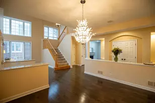 1827 Waterbury Cir, Glenview, IL 60025 - Photo 12