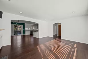 523 Elm St, Deerfield, IL 60015 - Photo 8