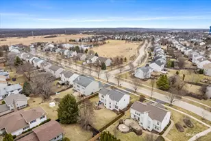 293 Dogwood St, Bolingbrook, IL 60490 - Photo 34