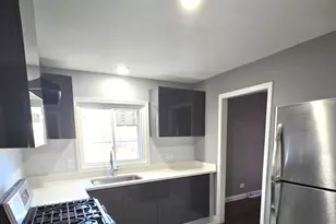 13240 S St Lawrence Ave, Chicago, IL 60827 - Photo 6