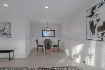 17000 Magnolia Drive, Hazel Crest, IL 60429 - Photo 6