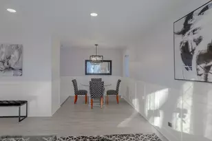 17000 Magnolia Dr, Hazel Crest, IL 60429 - Photo 6