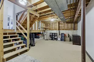 1595 Lois Ann Ln, Naperville, IL 60563 - Photo 20