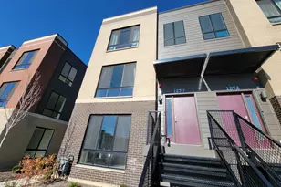 1270 Lakepointe Dr, Schaumburg, IL 60173 - Photo 1