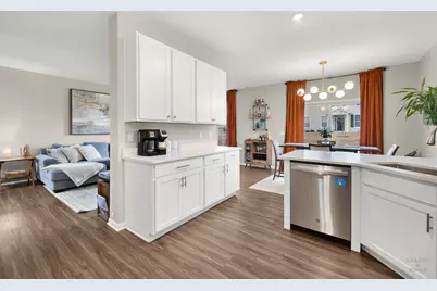 8520 Stillwater Road, Wonder Lake, IL 60097 - Photo 12