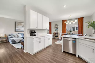 8520 Stillwater Rd, Wonder Lake, IL 60097 - Photo 12