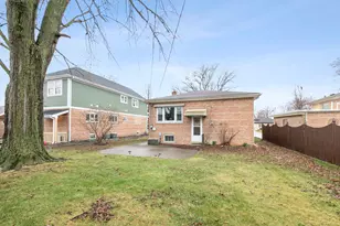 10609 S Kildare Ave, Oak Lawn, IL 60453 - Photo 22