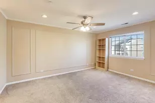 2122 Southwind Cir, Schaumburg, IL 60194 - Photo 10