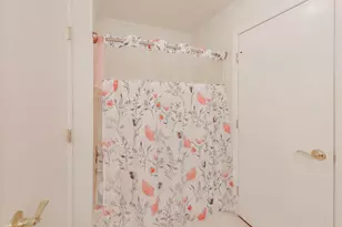 2122 Southwind Cir, Schaumburg, IL 60194 - Photo 20