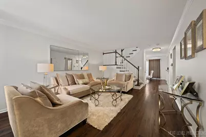 292 Shadowbend Drive #292, Wheeling, IL 60090 - Photo 4