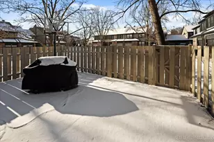 292 Shadow Bend Dr, Wheeling, IL 60090 - Photo 28