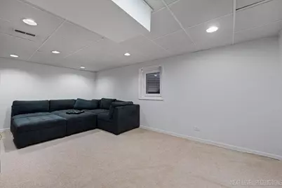 292 Shadowbend Drive #292, Wheeling, IL 60090 - Photo 16