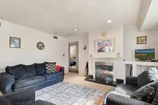 951 Hemlock St, Deerfield, IL 60015 - Photo 4