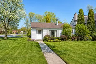 951 Hemlock St, Deerfield, IL 60015 - Photo 1