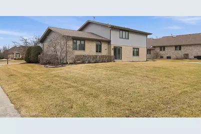 8101 Highfield Court, Tinley Park, IL 60487 - Photo 4