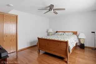 8101 Highfield Ct, Tinley Park, IL 60487 - Photo 18