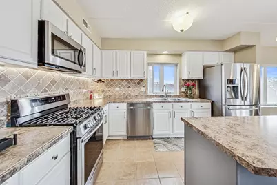 6559 W George Street #404, Chicago, IL 60634 - Photo 16