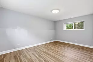 1048 N Lawndale Ave, Chicago, IL 60651 - Photo 12