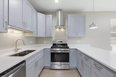 1048 N Lawndale Avenue #1, Chicago, IL 60651 - Photo 6