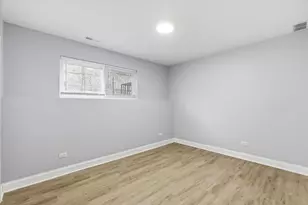 1048 N Lawndale Ave, Chicago, IL 60651 - Photo 14