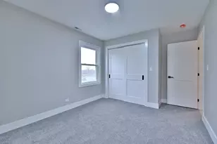 656 W Comstock Ave, Elmhurst, IL 60126 - Photo 32