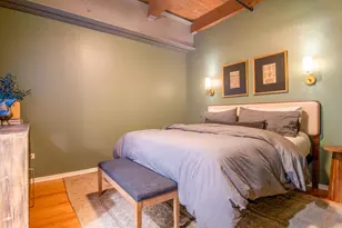 420 W Ontario St, Chicago, IL 60654 - Photo 8